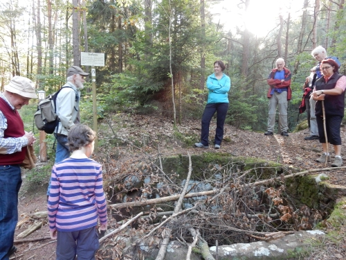 Die Wolfsgrube, in der früher Wölfe gefangen wurden.