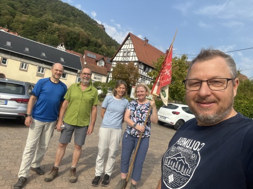 Gruppenfoto bei der Abfahrt vor unserem Wachtfels in Wernersberg